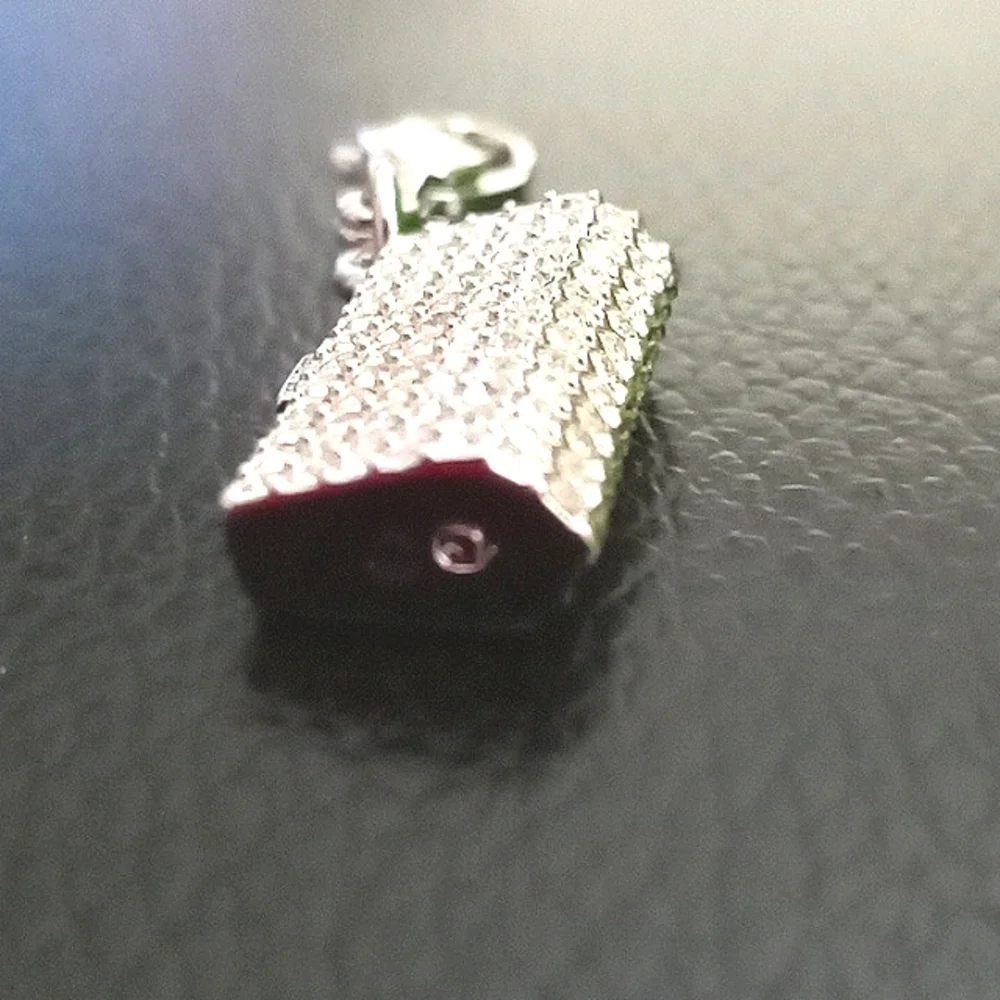 SWAROVSKI CLUTCH CHARM - Picture 2 of 7